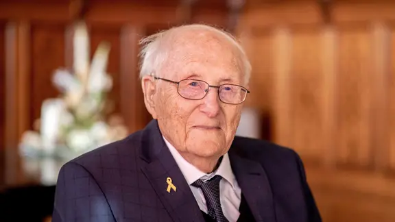 Albrecht Weinberg im Rathaus der Stadt Leer.