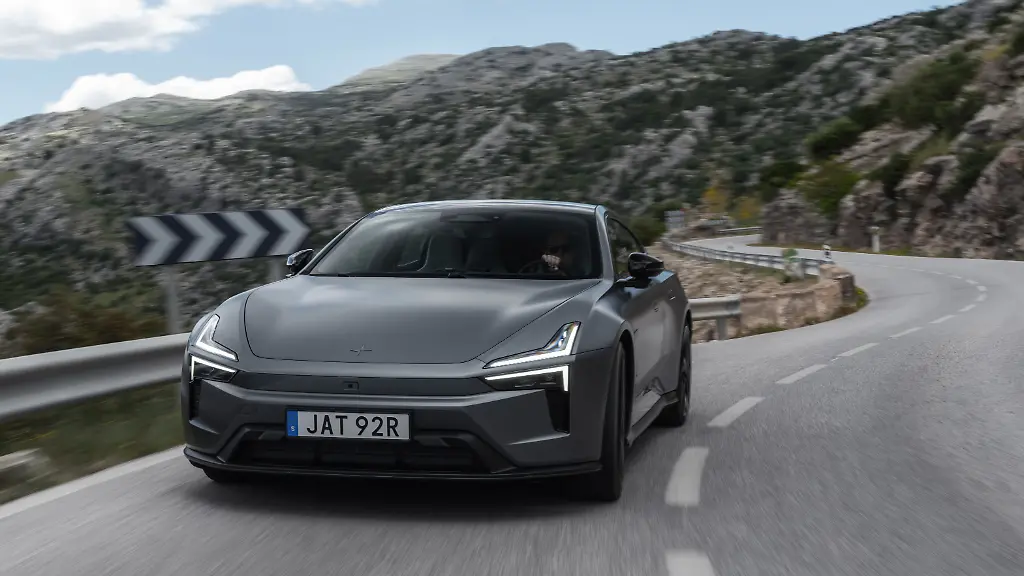 Polestar_5_FE_VO