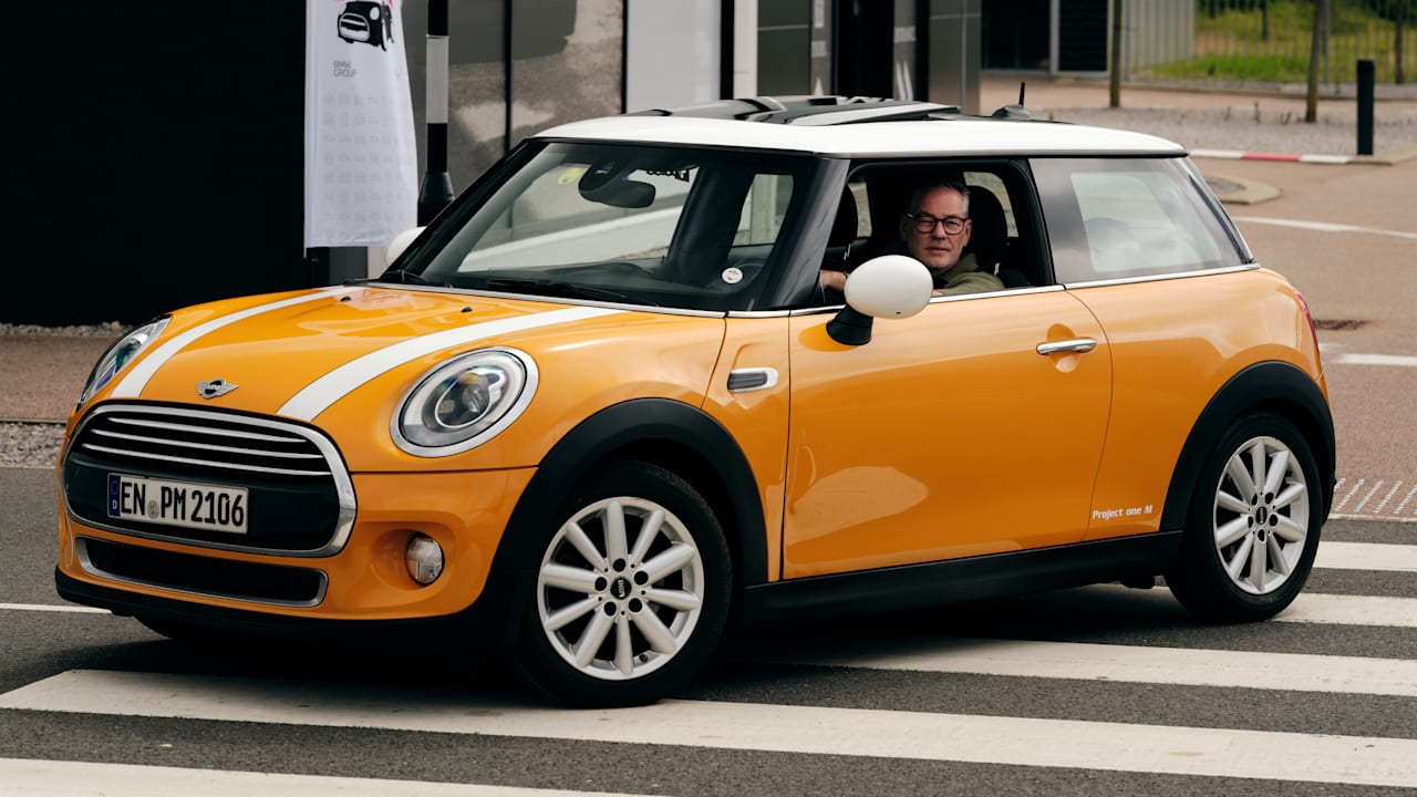 Dieser Mini ist eine Million Kilometer gefahren - BILD