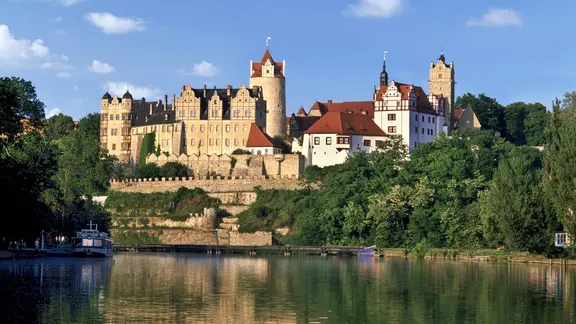 Schloss Bernburg, 2004 | imago/imagebroker Schloss Bernburg, 2004