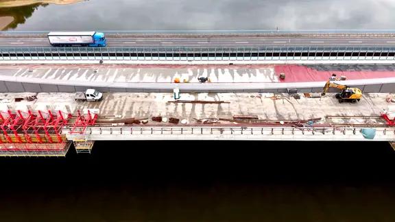 Elbebruecke_2
| MITTELDEUTSCHER RUNDFUNK sah- Elbebruecke_2