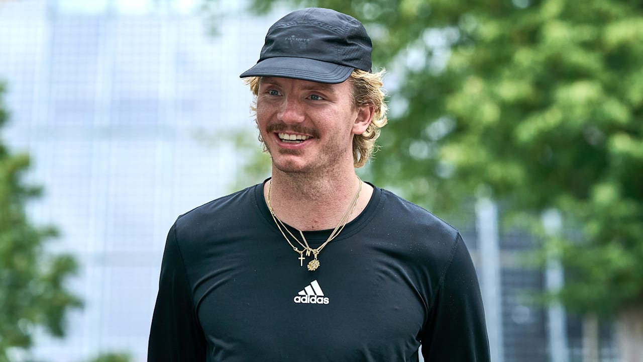 Werder Bremen: DFB-Star Woltemade plötzlich beim Training | Fußball