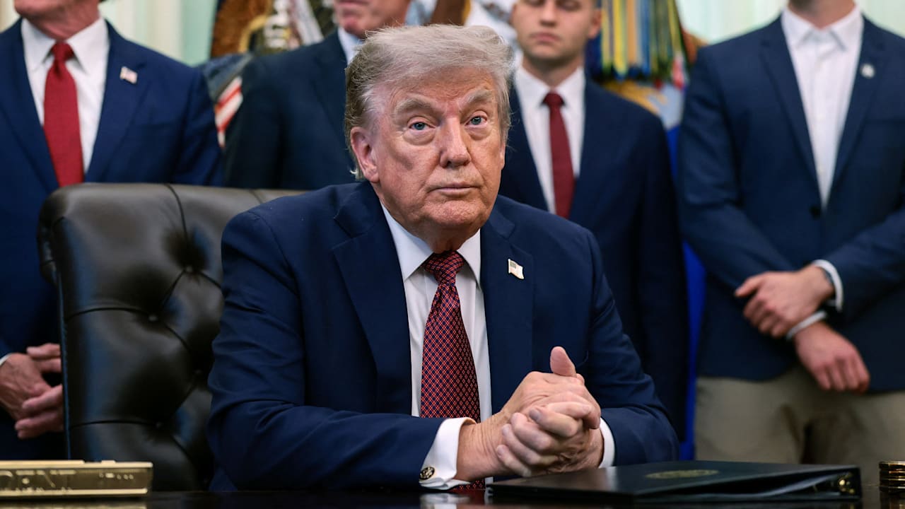 Wegen Durchfall! Trump droht Mexiko mit Zöllen | Politik