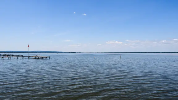Windstille am Steinhuder Meer: Der Segel-Wettbewerb bei den Finals kann nicht stattfinden. | City-Press GmbH Auf dem Steinhuder Meer kann wegen Windstille nicht gesegelt werden.