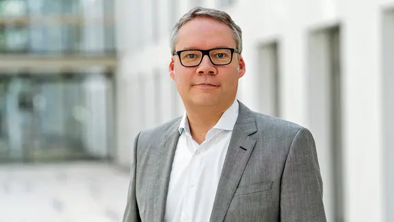 Holger Schmidt, ARD-Terrorismusexperte. | SWR, Christian Koch Holger Schmidt, ARD-Terrorismusexperte.