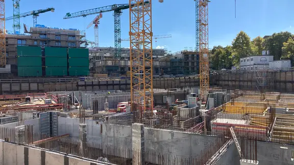 Baustelle für das Max Brauer Quartier im Hamburger Stadtteil Ottensen. | NDR, Reinhard Postelt Baustelle für das Max Brauer Quartier im Hamburger Stadtteil Ottensen.
