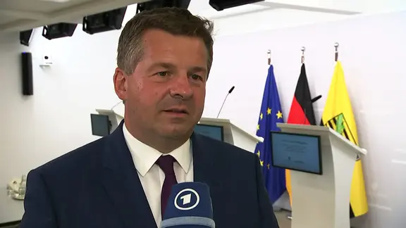 Ministerpräsident Sven Schulze im Interview | MITTELDEUTSCHER RUNDFUNK Ministerpräsident Sven Schulze im Interview