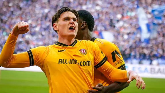 Thomas Keller bejubelt seinen Treffer im Trikot von Dynamo Dresden | IMAGO / STEINSIEK.CH Thomas Keller bejubelt seinen Treffer im Trikot von Dynamo Dresden