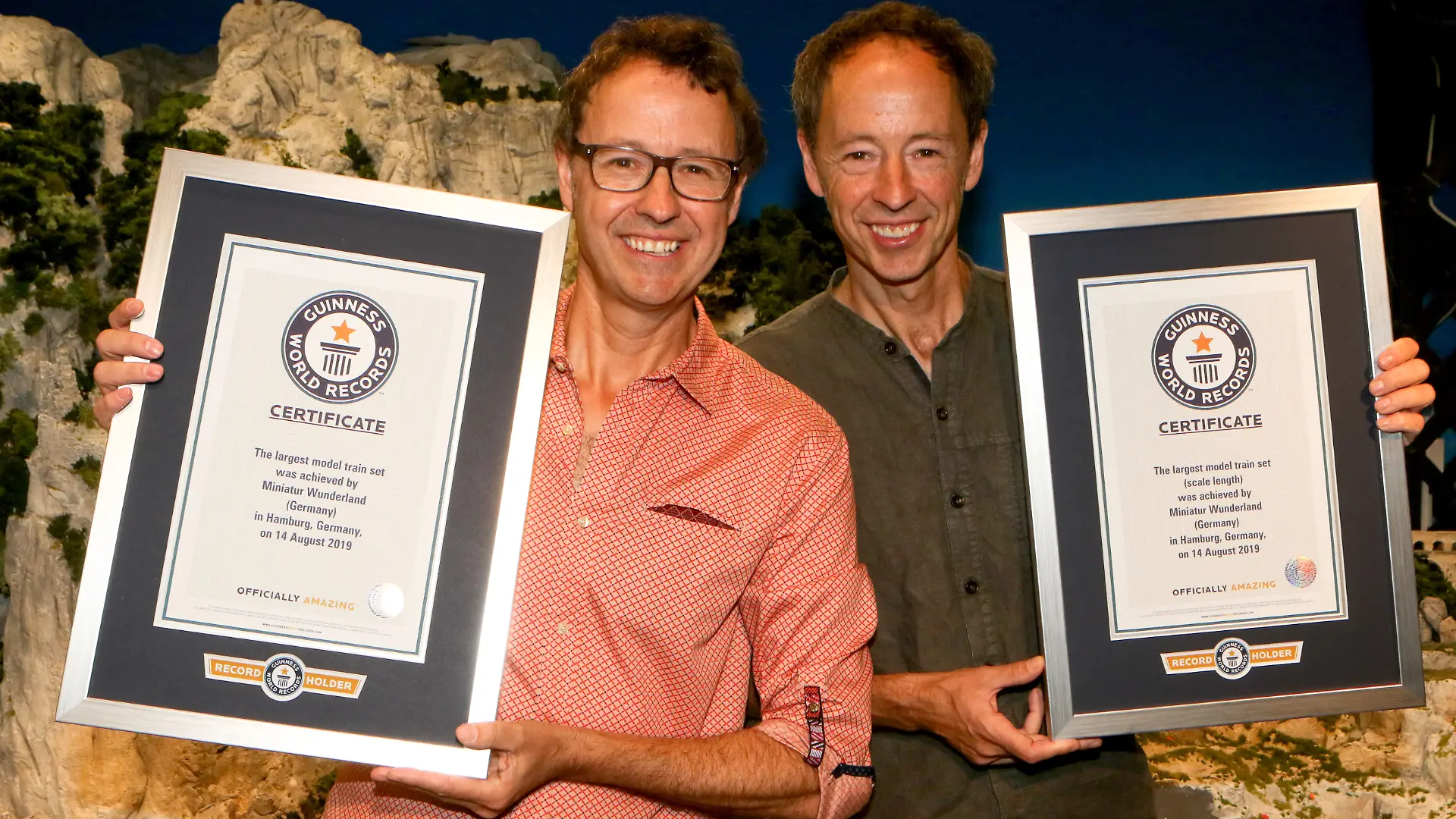 Die Erfindung der Brüder Frederik und Gerrit Braun wurde 2019 mit dem Titel „größte Modelleisenbahnanlage der Welt” ausgezeichnet.