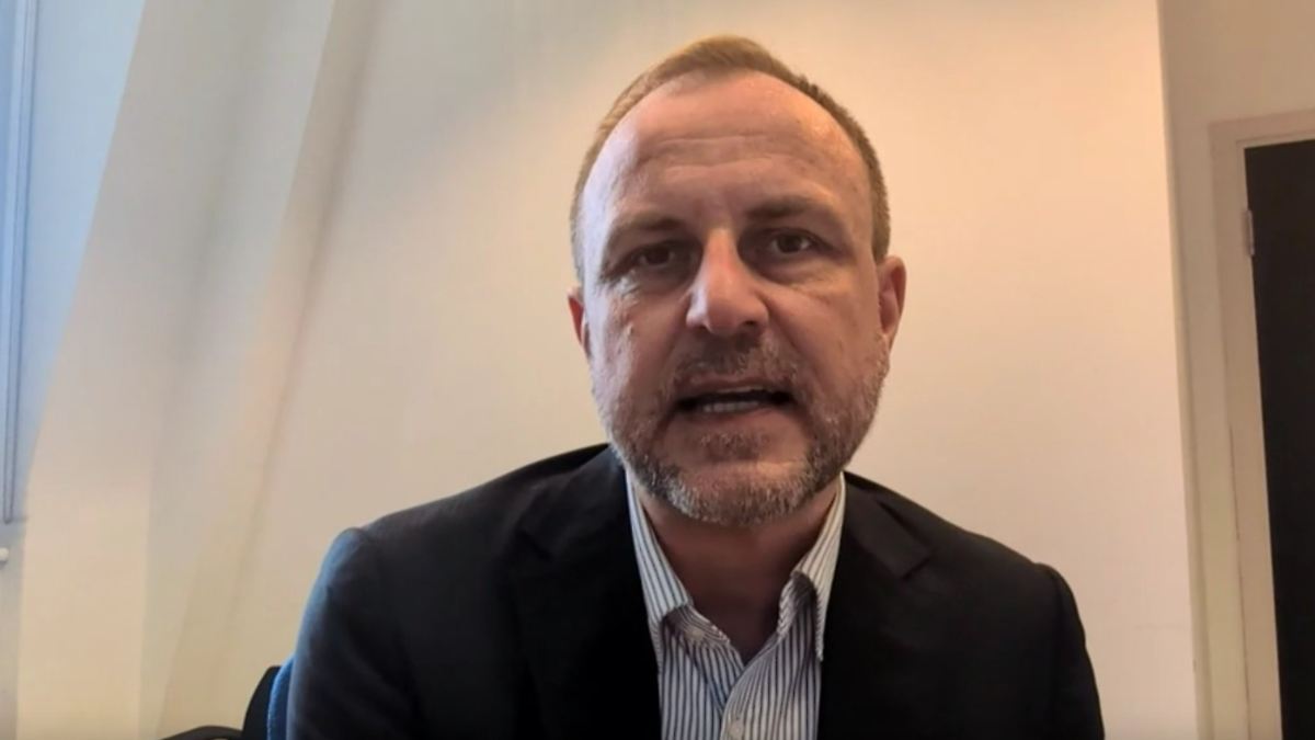 Neumann: Problem in ganz Europa: "Vorteil von Wegwerfagenten ist Abstreitbarkeit"