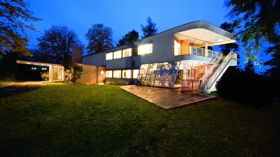 Haus Schminke in Löbau ist eine besondere Adresse für Architektur-Fans. | Stiftung Haus Schminke / Ralf Ganter Haus Schminke Löbau