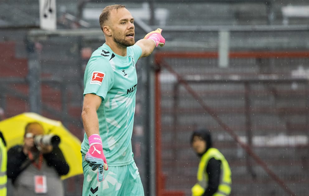 Kommt ablösefrei von RB Salzburg: Torwart Alexander Schlager (30)