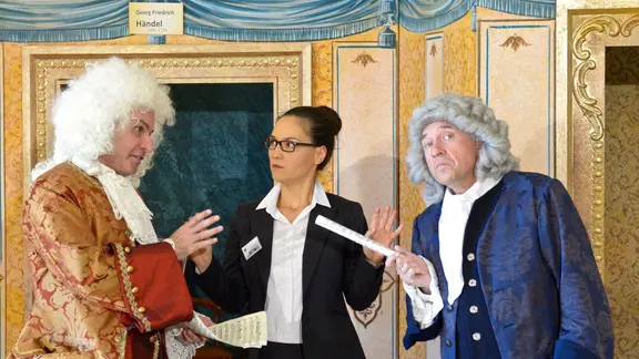 Jörg Schade und Franz-Georg Stähling als Bach und Händel in "Krach mit Bach" | © Pyrmonter Theater-Companie , Bernhard Wesenick Jörg Schade und Franz-Georg Stähling als Bach und Händel in "Krach mit Bach"