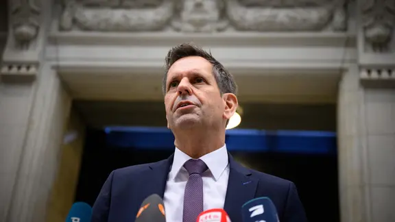 Olaf Lies (SPD), Niedersachsens Ministerpräsident | dpa/Bernd von Jutrczenka Olaf Lies (SPD), Niedersachsens Ministerpräsident