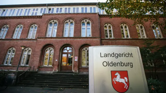 Das Landgericht in Oldenburg. | NDR, Julius Matuschik Das Landgericht in Oldenburg.
