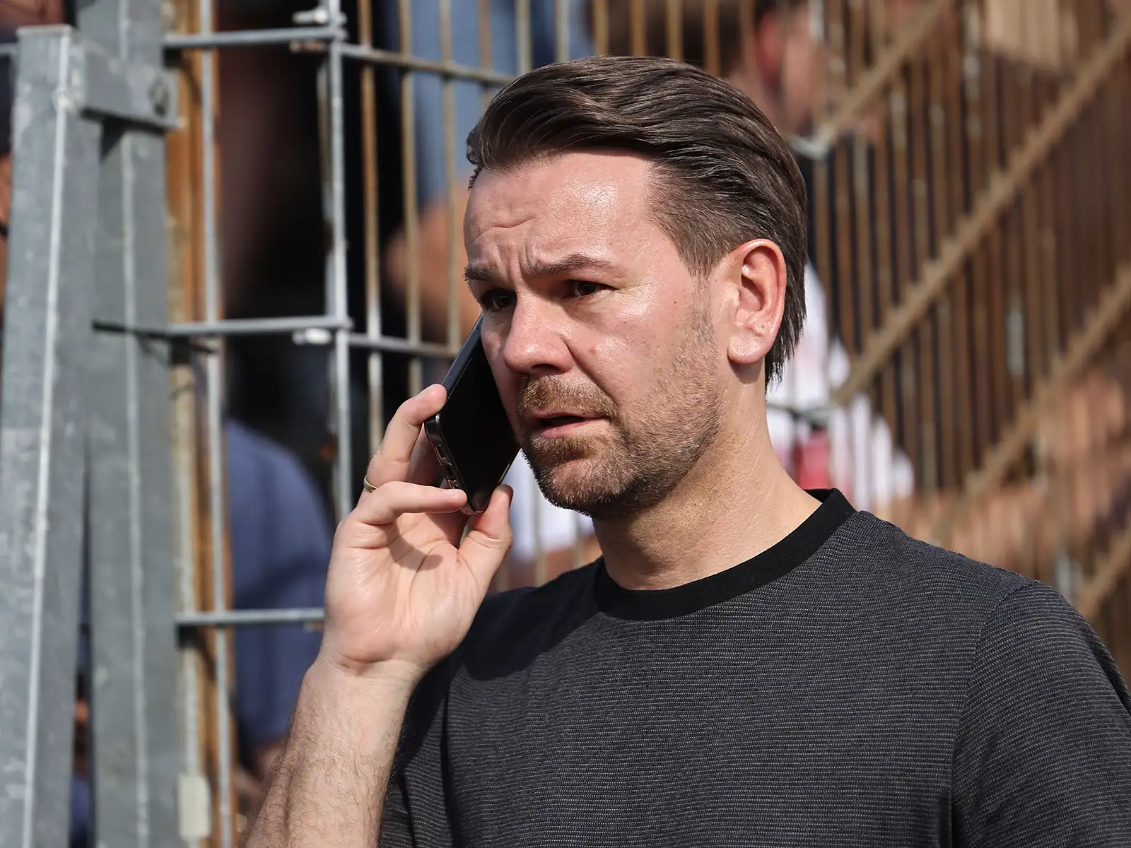 Thomas Kessler am Telefon