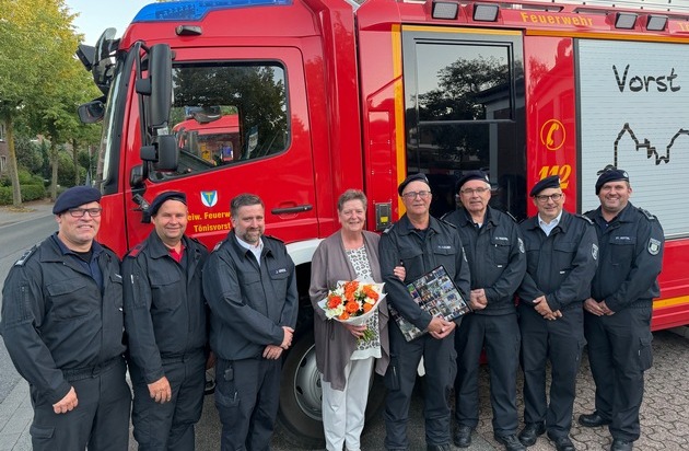 FW Tönisvorst: Wechsel in die Ehrenabteilung: Stadtbrandinspektor Toni van Cleef ...