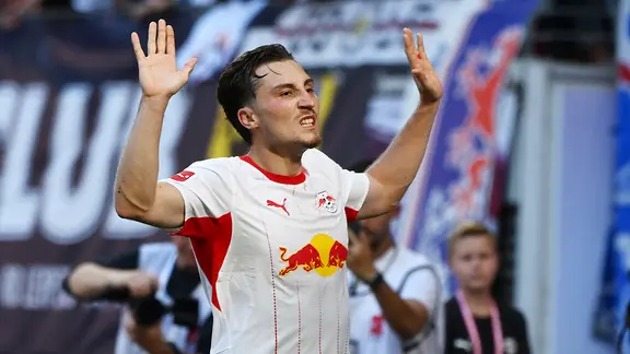 Rocco Reitz nach seinem Tor gegen sein Ex-Team Mönchengladbach. | MDR/Dirk Hofmeister 15 RB Leipzig Mönchengladbach RBL Reitz 20 DSC_2451