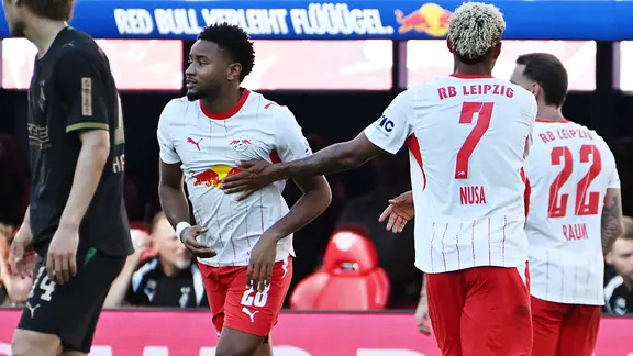 Nkunku (li.) könnte in Bremen von Beginn an spielen | MDR/Dirk Hofmeister 15 RB Leipzig Mönchengladbach RBL Nkunku DSC_2404