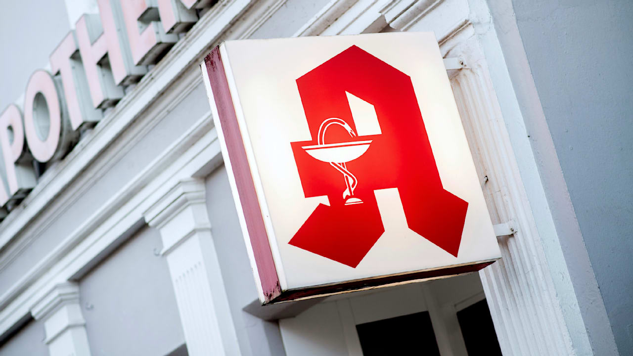 Digital-Panne in Deutschland: E-Rezept-Ausfall sorgt für Chaos in Apotheken! | Politik
