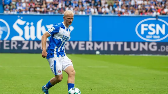 Hansa Rostock Spieler Milosz Brzozowski | Fotostand | Voelker Hansa Rostock Spieler Milosz Brzozowski