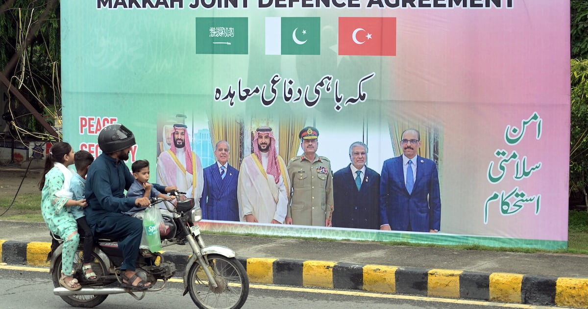 Turkey, Saudi Arabia and Pakistan to establish political and military mechanisms under defence pact