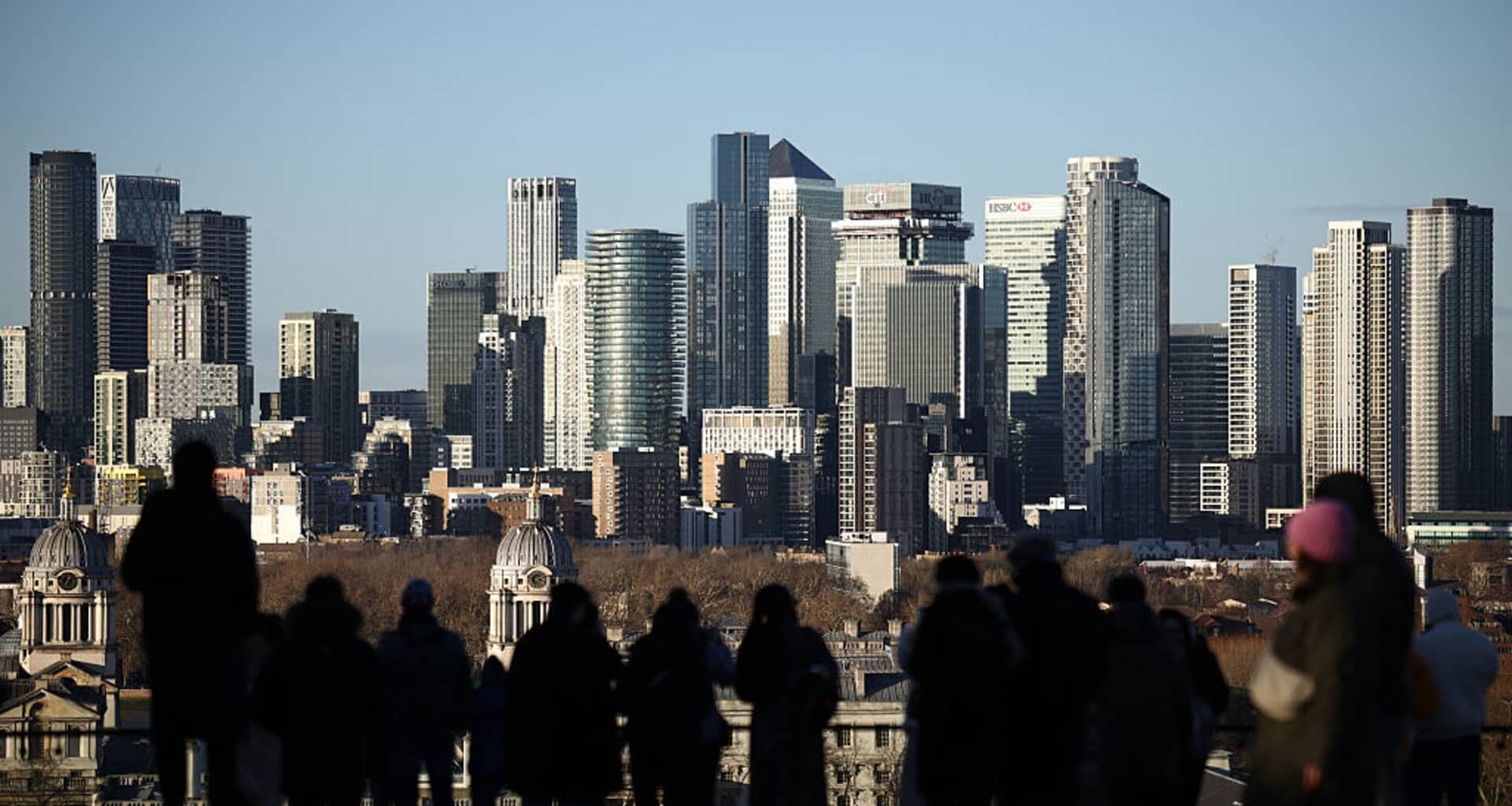 Stoxx 600, FTSE 100, GBP, corporate earnings