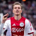 Arsenal track Ajax Amsterdam winger Mika Godts