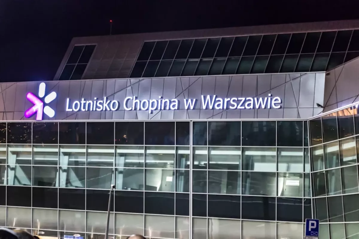 Montenegrin citizen detained at Warsaw airport over alleged ties to Chinese Intel