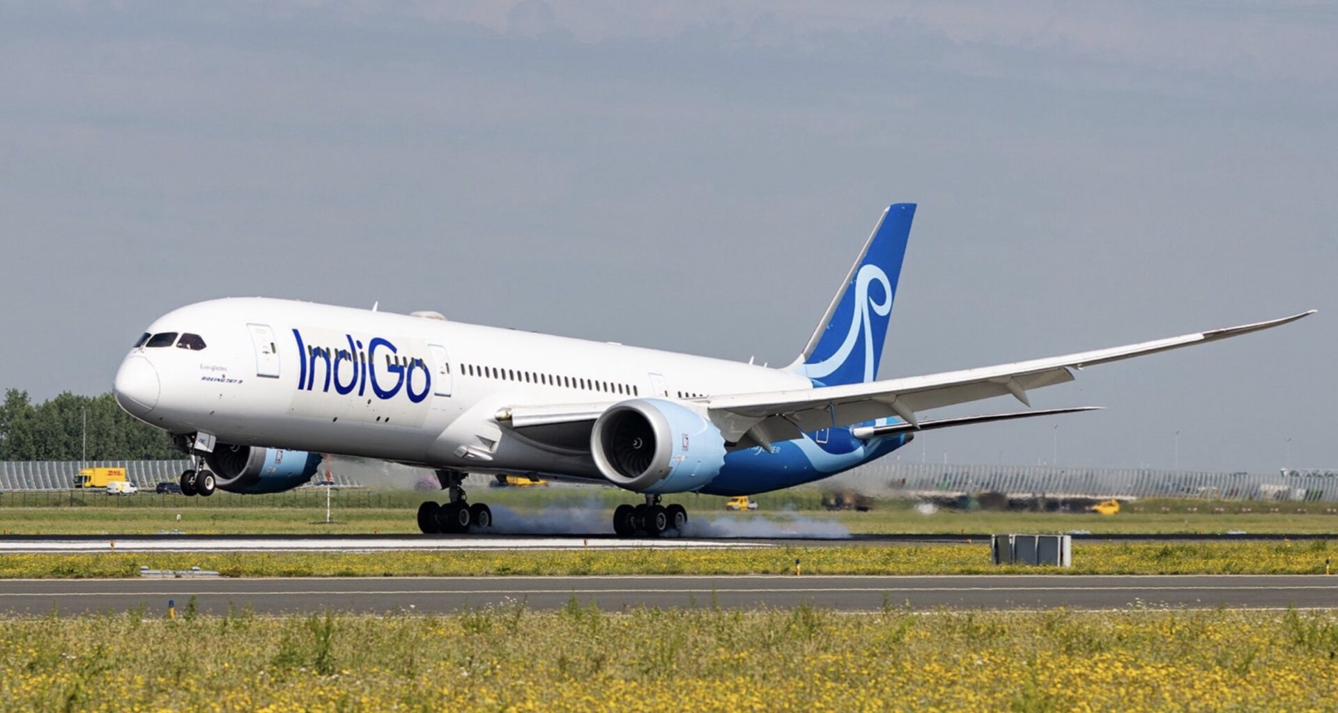 IndiGo Boeing 787 landing at Amsterdam Schiphol with Norse Atlantic tail