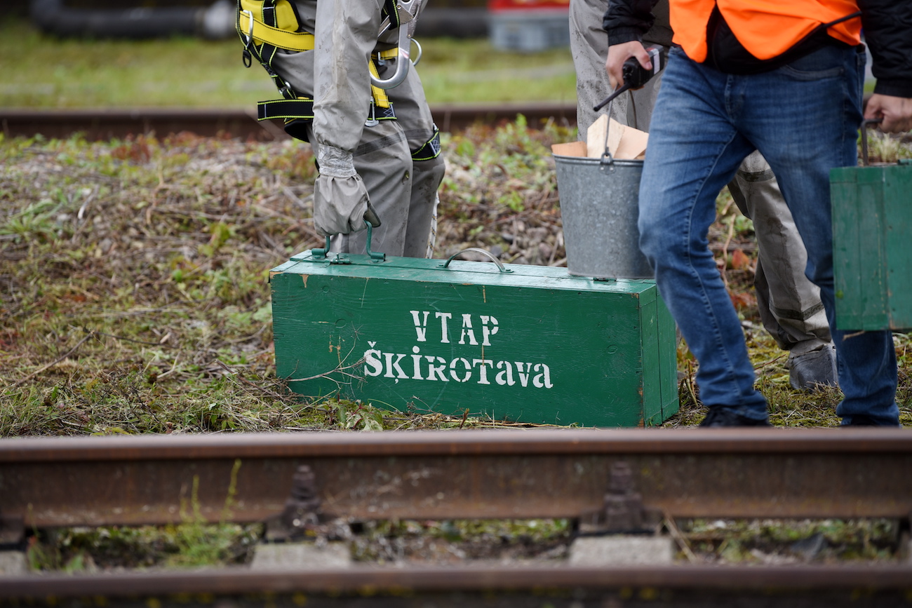 Latvia begins dismissing Russian and Belarusian citizens from critical infrastructure jobs