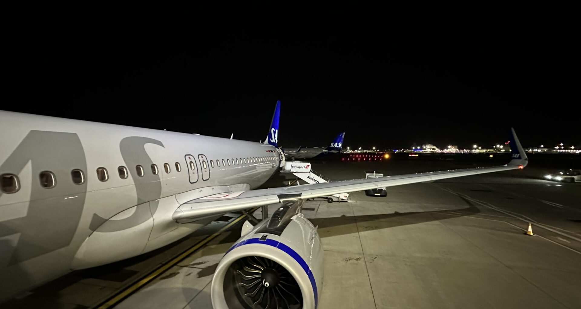 SAS Scandinavian Airlines A320neo at night