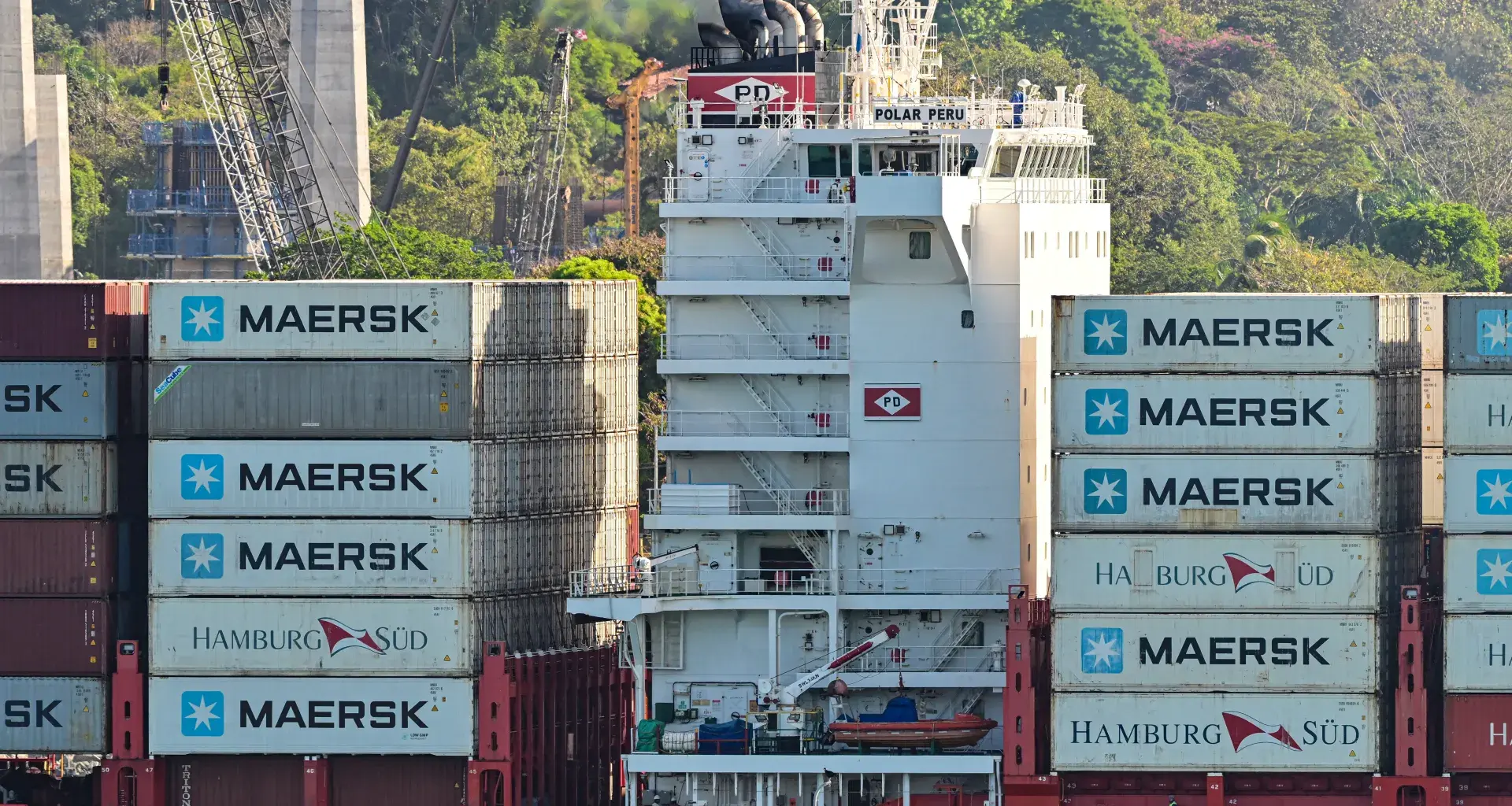 Shipping giant Maersk to take over Panama Canal ports after court ruling - English Version