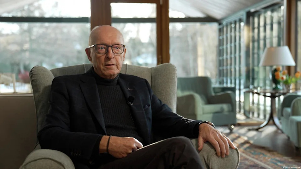 Danish Air Force General Christian Hvidt was chief of defense when the Afghanistan war started and sent his fellow Danes to the front. He feels betrayed by the US president's comments dismissing European sacrifices<span class="copyright">Adriaan de Loore/DW</span>