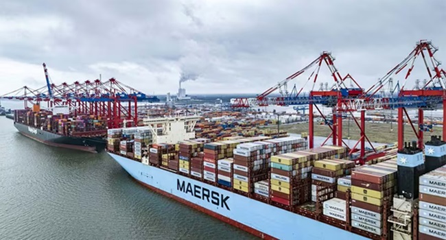 Maersk slashes guidance, cuts jobs