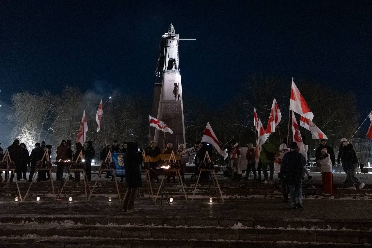 A rally in memory of those killed in Ukraine took place in Vilnius