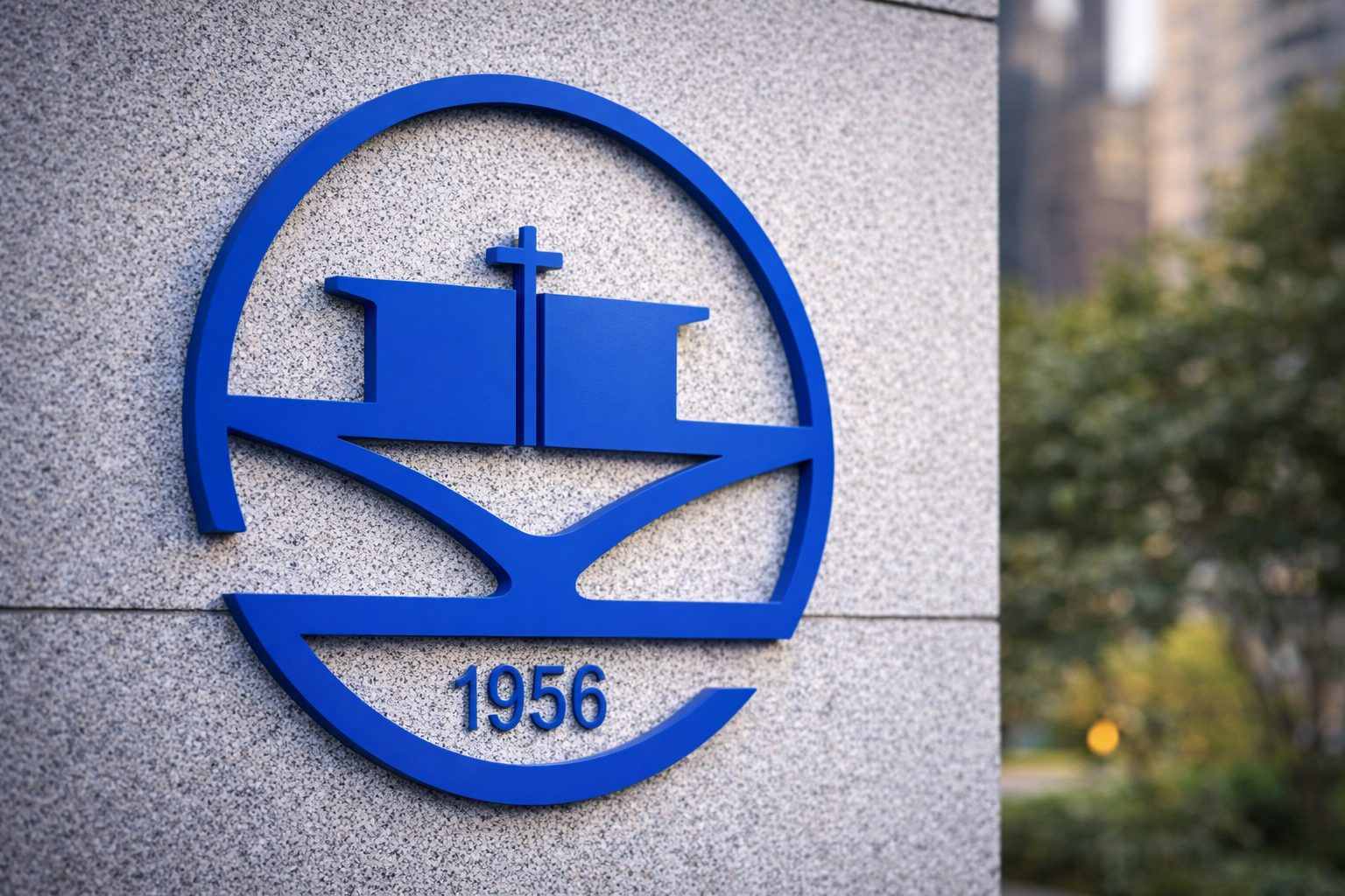 Yangzijiang Shipbuilding shares slide 5% as Maersk warning jolts shipping-linked stocks