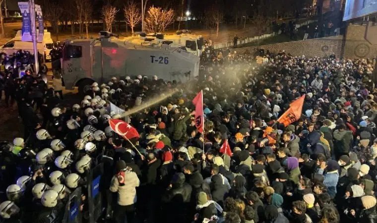 Turkish prosecutors indict 11 university students over protests following İmamoğlu’s detention