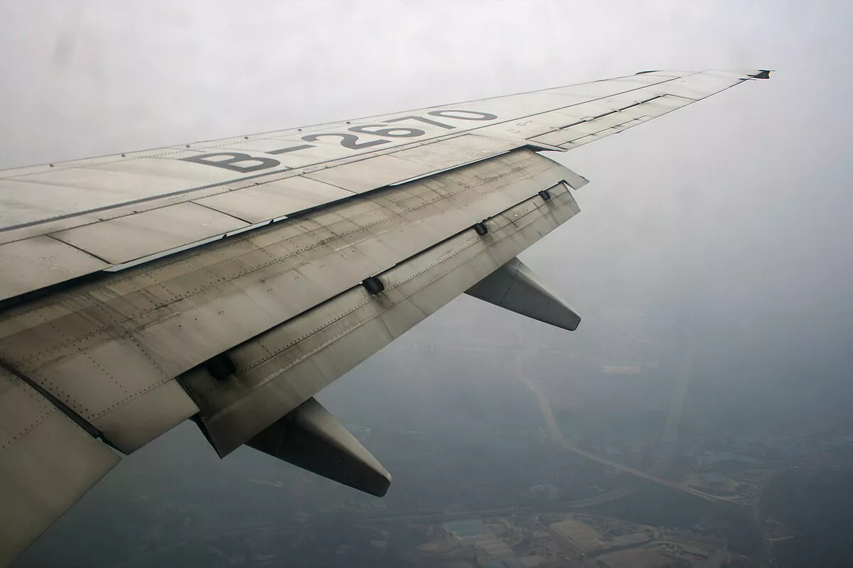 Over 100 Norwegians safely land in Oslo following special flight
