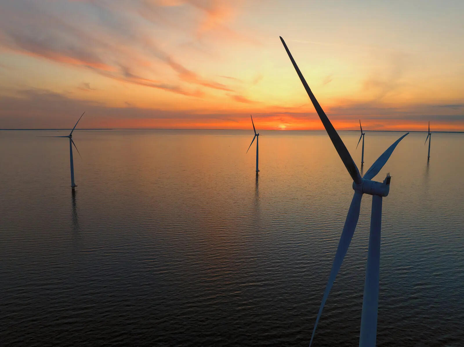 <p>Orsted CEO Rasmus Errboe stated that the Middle East energy crisis, following the conflict in Ukraine, is accelerating Europe's drive for energy independence. </p>