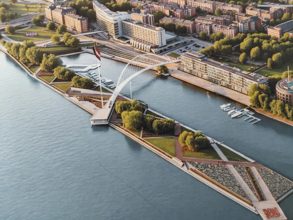 A bridge, park, and swimming pool are planned to be built on the AB dam in Riga – now it's time to find funding