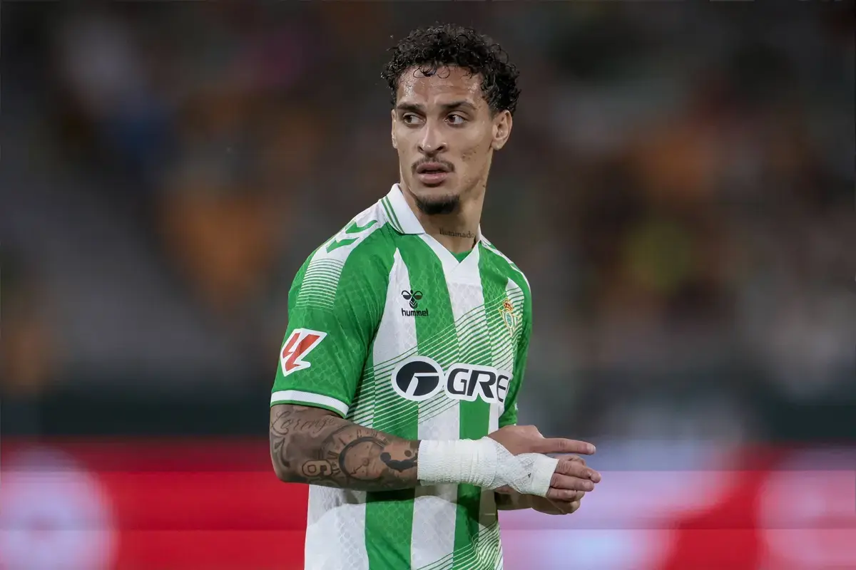 Antony says he nearly joined Liverpool