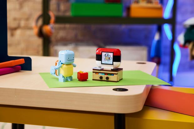 Ditto as Squirtle looks at a TV done in Lego