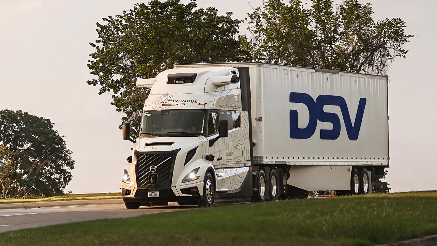 autonomous freight operations Volvo-Autonomous-Solutions---DSV_logo1_Original file