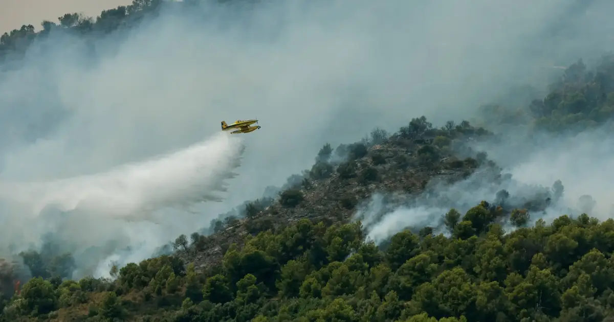 Brussels increases the number of aircraft sent to Spain and deploys 134 Portuguese firefighters to tackle the wildfires ahead of emergency talks involving the Balearics