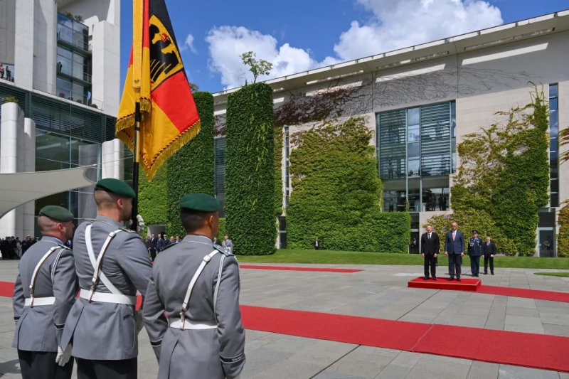 News about - Berlin hosts official welcome ceremony for Azerbaijani president -  PHOTO 