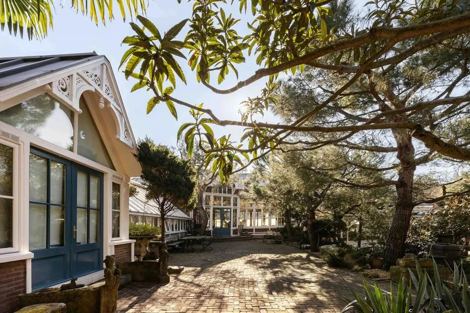 exterior entrance of orangery residence in Amsterdam's Vondelpark