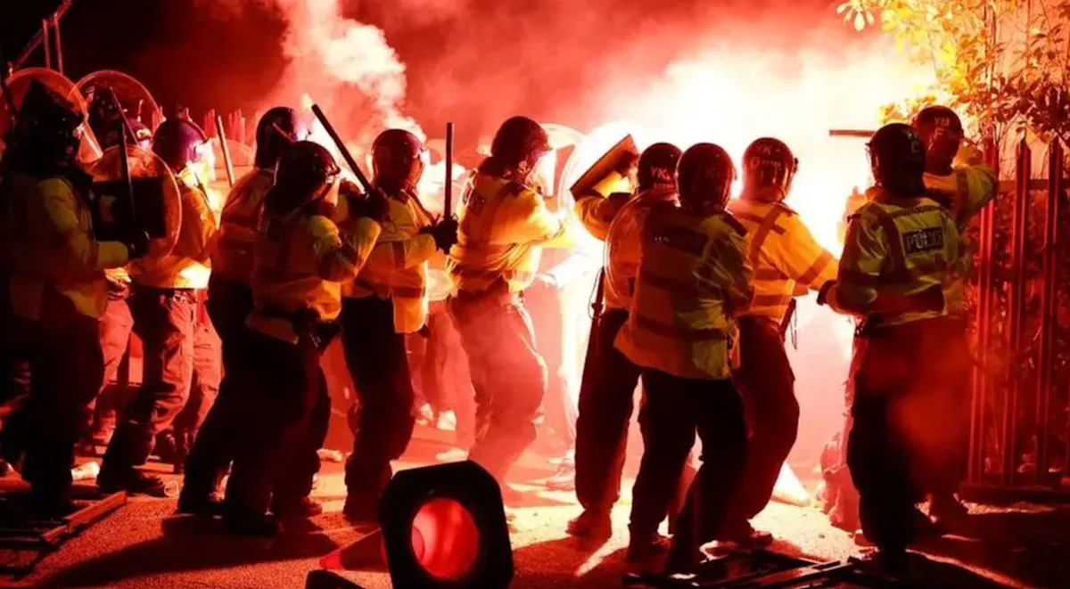 Legia Warsaw fans admit violence at Villa game