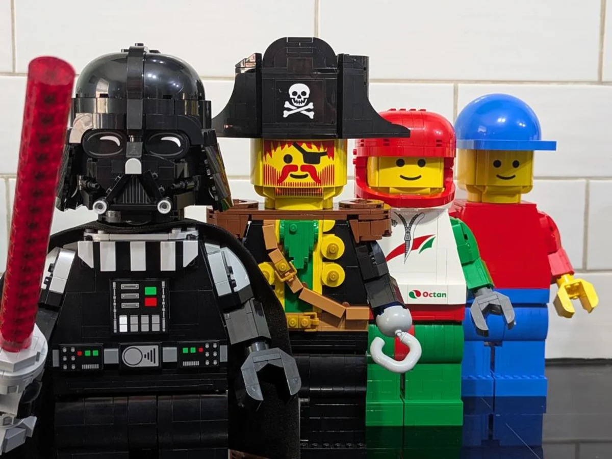LEGO Up-Scaled Minifigures Could Be A License To Print Money