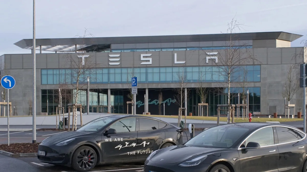 Previously written off, Tesla now says Giga Berlin is headed toward 400,000 vehicles a year